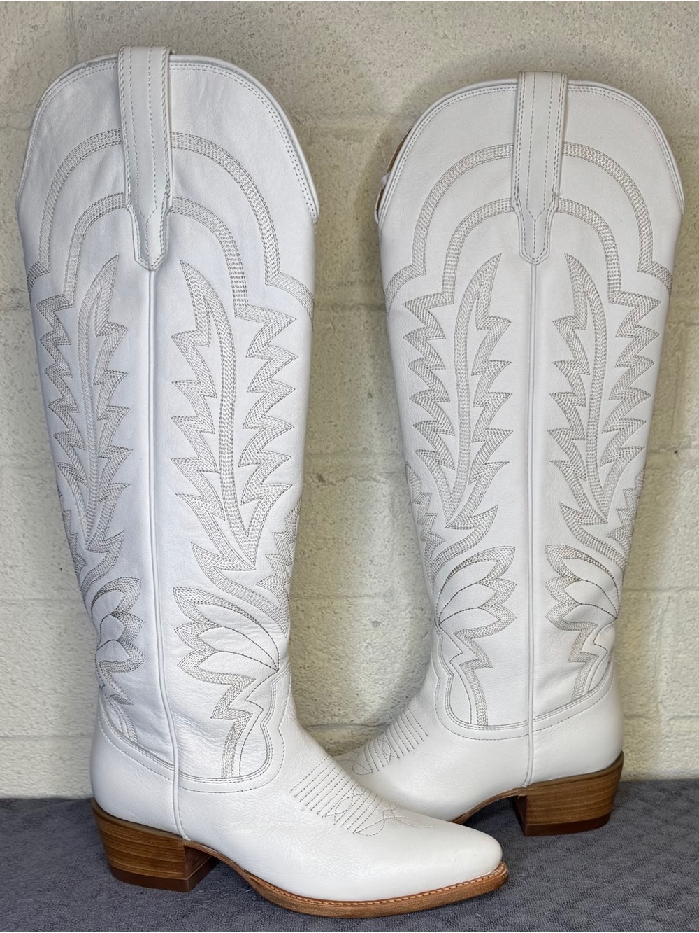 Tecovas The Annie Cowgirl Western
Boots Snow Women's Size 7 B